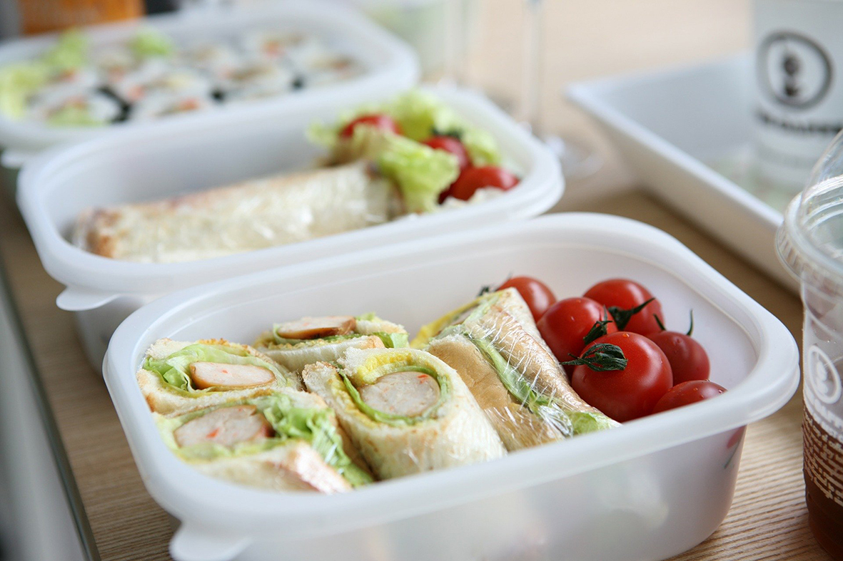お弁当を包む