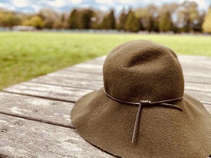 hat